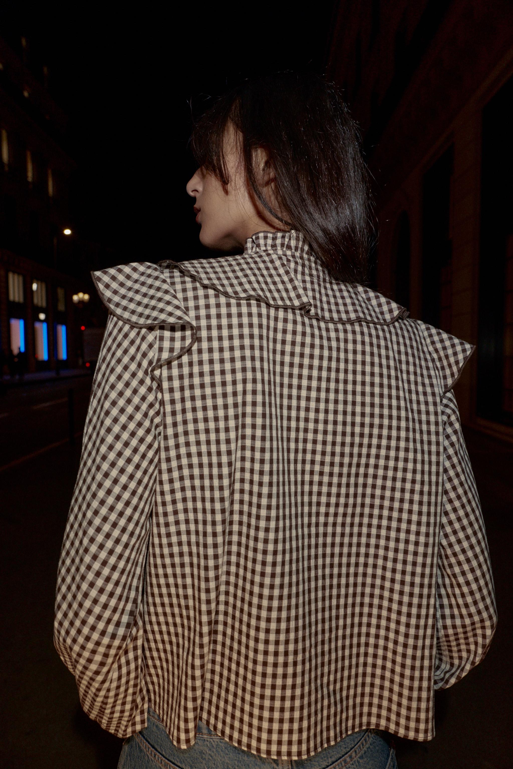 GINGHAM RUFFLE BLOUSE